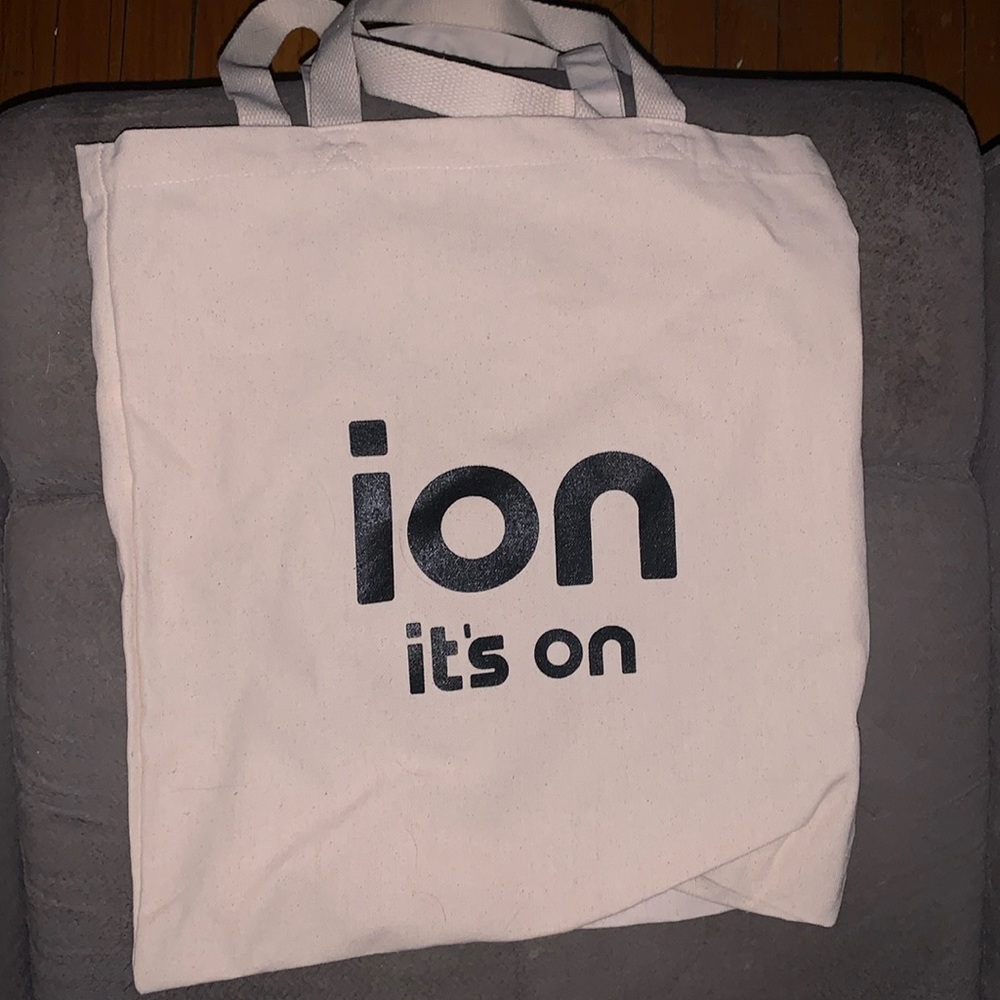 NEW ion tv it’s on tote